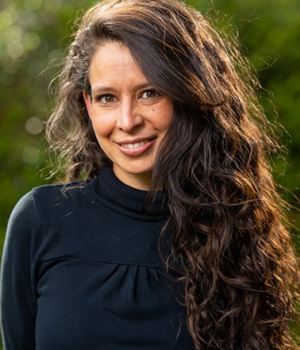 Angela Daza